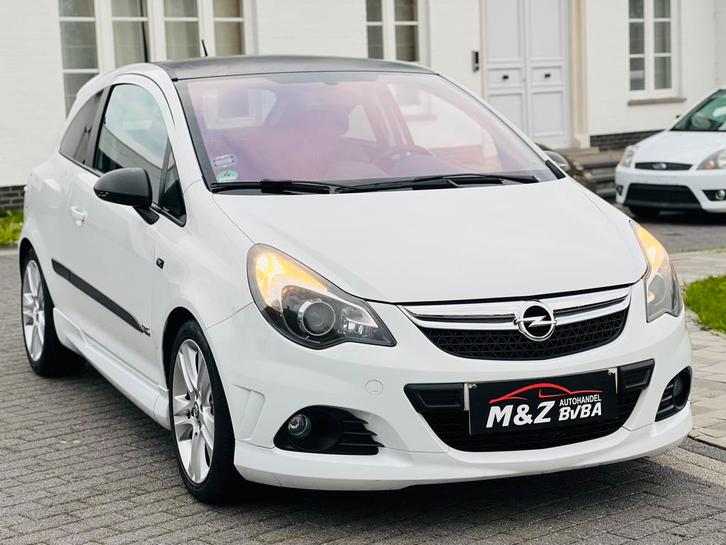 OPEL CORSA * OPC LINE !!! * NAVI ** 2011 ** 1.4i BENZINE, Auto's, Opel, Bedrijf, Te koop, Corsa, ABS, Bluetooth, Benzine, Euro 5