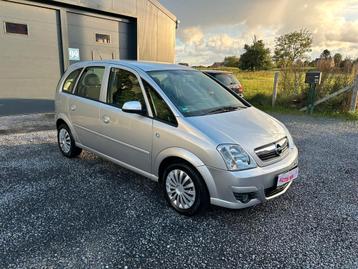 Opel Meriva 1.4essence AIRCO 136000km CARNET Complet