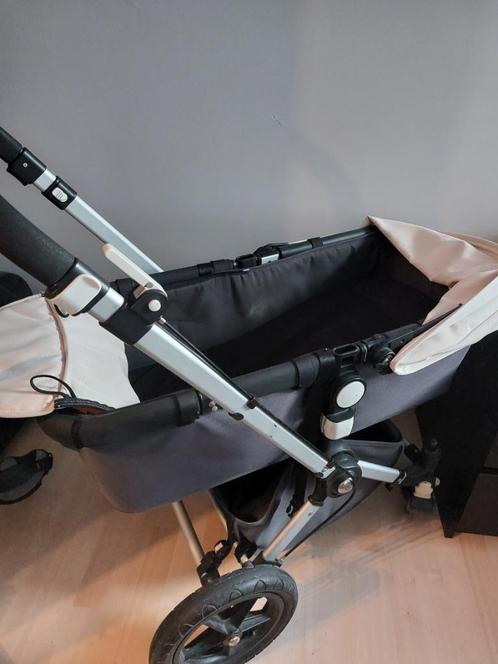 Kinderwagen 3 in 1 (met meerijdplankje), Kinderen en Baby's, Kinderwagens en Combinaties, Zo goed als nieuw, Kinderwagen, Bugaboo
