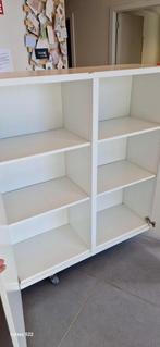 Witte kast - ikea, Ophalen, Met deur(en)