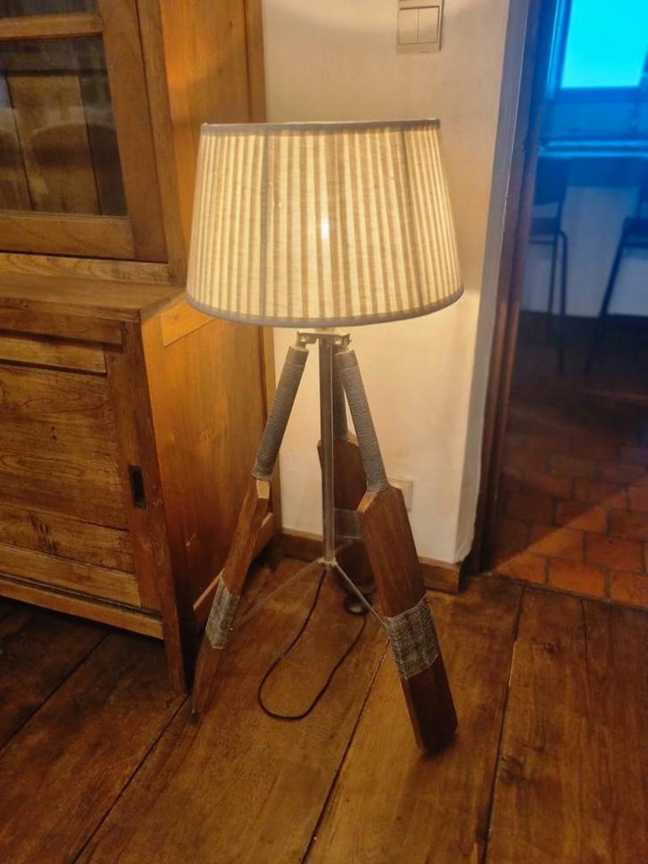 lampadaire riviera maison, Maison & Meubles, Lampes | Lampadaires, Comme neuf, 100 à 150 cm, Bois, Tissus, Enlèvement