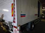 Nissan vrachtwagen met meubelbak en laadklep, Auto's, Vrachtwagens, Overige merken, 4 deurs, Stof, Zwart