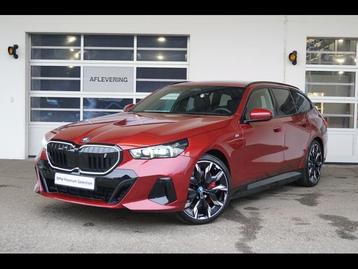 BMW i5 M SPORT - HARMAN-KARDON - LED  beschikbaar voor biedingen