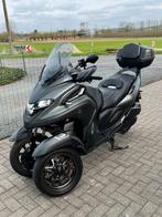 Scooter Yamaha Tricity 300 Sport jaar 07 10 2021 licentie B, Fietsen en Brommers, 300 cc