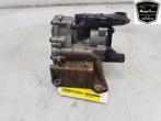 OLIEPOMP BMW X1 (F48) (|70550809|11417624135|7624135|), Gebruikt, BMW