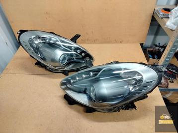 Alfa Romeo Giulietta Led Lens Donker links rechts lamp beschikbaar voor biedingen