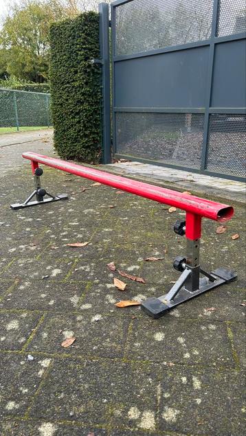 Skate rail beschikbaar voor biedingen