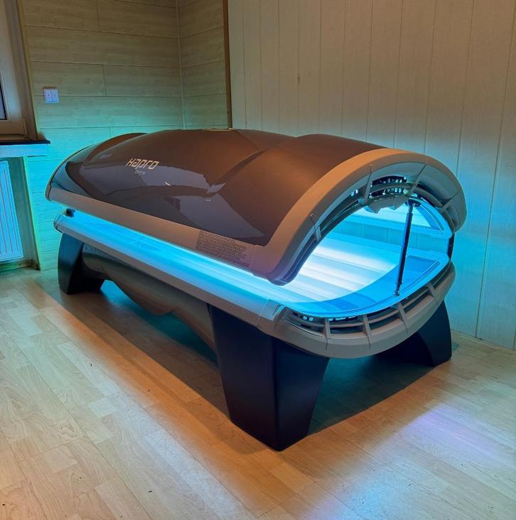 Hapro Onyx 26/1 Brons Zonnebank + 1 jaar Garantie, Elektronische apparatuur, Zonnebanken en Gezichtsbruiners, Zo goed als nieuw