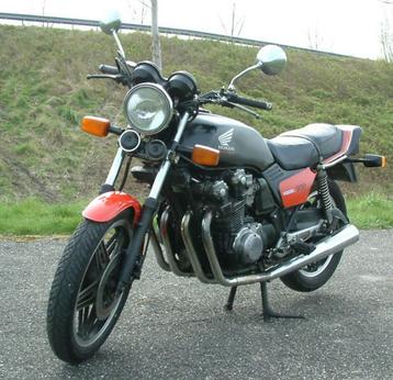 pièces-------- de moteur---- honda 750 /900 1979 /1984