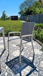 8 witte terrasstoelen JATI EN KEBON, Ophalen of Verzenden, Zo goed als nieuw, Metaal, Stapelbaar