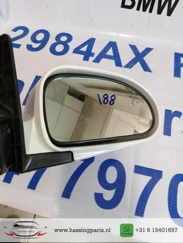 Hyundai Coupe buitenspiegel rechts beschikbaar voor biedingen