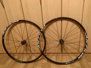 Mavic Aksium Disc 11v beschikbaar voor biedingen