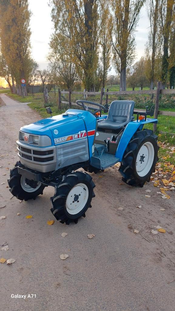 Minitractor iseki 19pk 4x4 servo NIEUWSTAAT!, Zakelijke goederen, Landbouw | Tractoren, Ophalen
