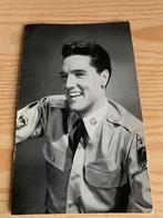 Photo carte postale d’Elvis Presley, Enlèvement ou Envoi, Comme neuf, Photo ou Carte