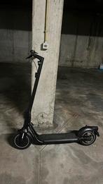 Decathlon step MD500 (procurez-vous de nouveaux câbles), Vélos & Vélomoteurs, Enlèvement ou Envoi, Utilisé, Step électrique (E-scooter)