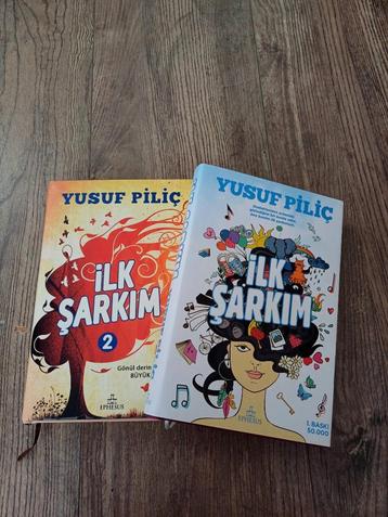 Ilk Sarkim   (Turkse boek)  beschikbaar voor biedingen
