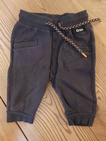 Bundel kledij voor jongen maat 56 beschikbaar voor biedingen