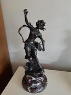 Getekend  bronzen  beeld, Antiek en Kunst, Antiek | Brons en Koper, Ophalen