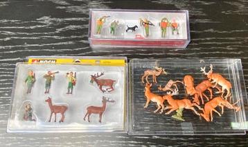 CHASSEURS ET ANIMAUX DE LA FORET, Enlèvement ou Envoi, Neuf, Autres types