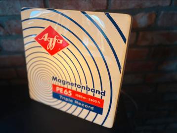 Zeldzame Jaren 60 Agfa lichtreclame in zeer goede staat beschikbaar voor biedingen