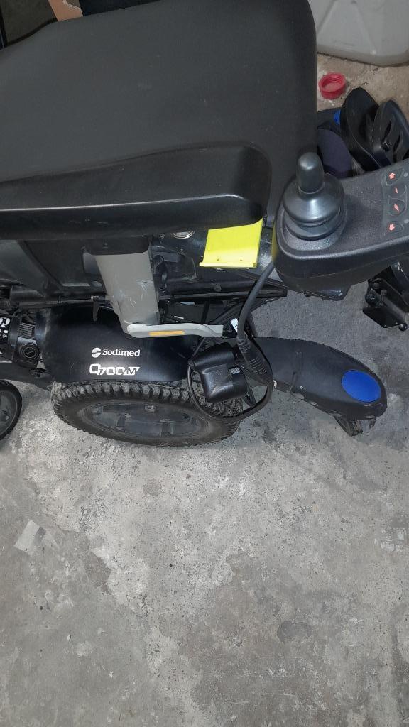 Chaise roulante Quickie 700 M, Divers, Chaises roulantes, Utilisé, Fauteuil roulant électrique, Enlèvement