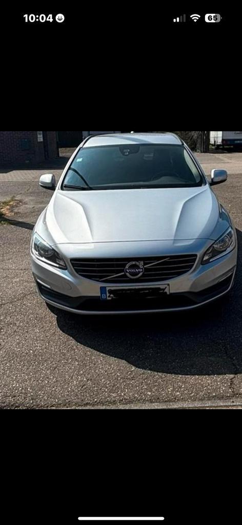 Volvo v60 lichte vracht 5 cilinder, Auto's, Volvo, Particulier, V60, ABS, Airbags, Airconditioning, Alarm, Bluetooth, Boordcomputer