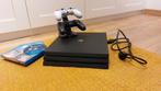 ps4 pro 2 manettes en parfait état., Ophalen, Gebruikt, Met 2 controllers, Pro