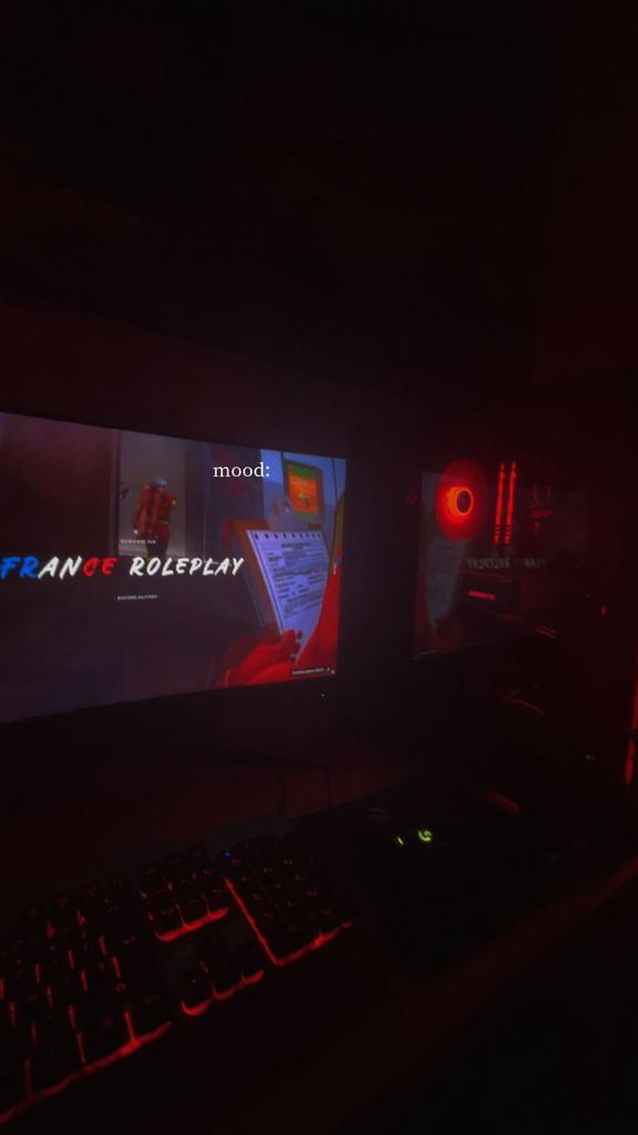 Echange setup complet contre Iphone 16 pro, Consoles de jeu & Jeux vidéo, Jeux | PC, Neuf, Enlèvement ou Envoi