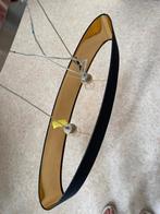 Zwart goud kleurige lamp, Enlèvement