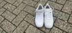 Witte nikes en een rode met zwart mountainbike, Fietsen en Brommers, Fietsen | Mountainbikes en ATB, 57 cm of meer, Hardtail, Heren