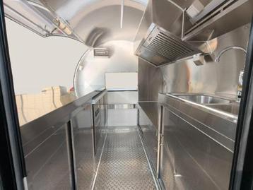 FOODTRUCK ///VERWACHT 20 juli/// beschikbaar voor biedingen