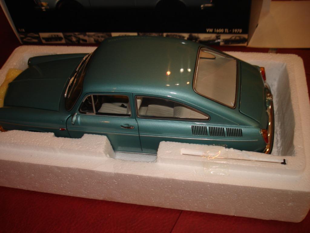 ② Minichamps VW Volkswagen 1600 TL Bj.1970 ---1/18