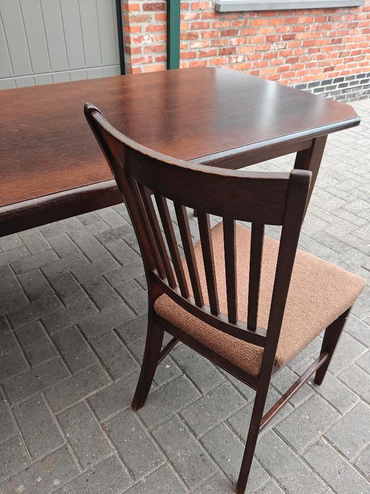 massieve tafel en 6 bijhorende stoelen /spotprijsje, Huis en Inrichting, Tafels | Eettafels, Ophalen