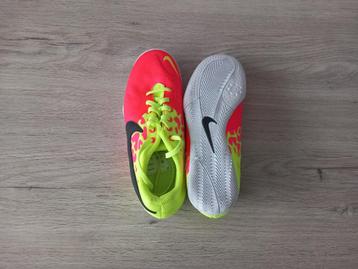 Chaussures sport  beschikbaar voor biedingen