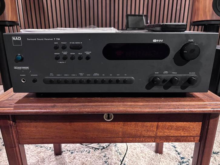 Nad T750 receiver, Audio, Tv en Foto, Professionele apparaten, Gebruikt, Ophalen