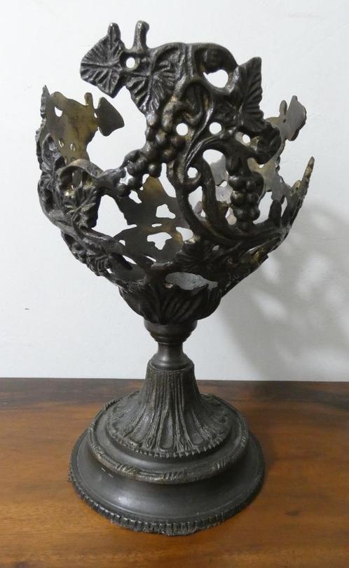 bronzen voet [1503], Antiek en Kunst, Antiek | Overige Antiek, Ophalen of Verzenden