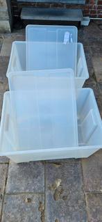 2 caisses en plastique  130l (10 euros pieces), Doe-het-zelf en Bouw, Kratten en Dozen, Ophalen, Zo goed als nieuw