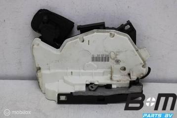 Portierslot rechtsachter VW Golf 7 5K4839016R beschikbaar voor biedingen