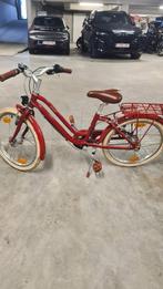 Btwin kinderfiets, Fietsen en Brommers, Fietsen | Kinderfietsjes, Ophalen, Zo goed als nieuw, 20 inch of meer, BTWIN