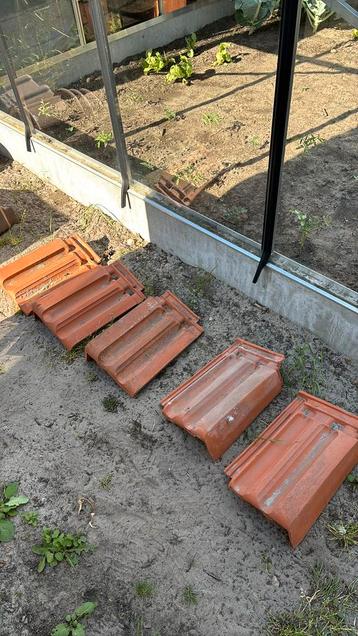 Ttr hoekpannen, Doe-het-zelf en Bouw, Dakpannen en Dakbedekking, Ophalen, Gebruikt