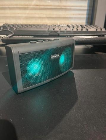 Bluethooth speaker beschikbaar voor biedingen