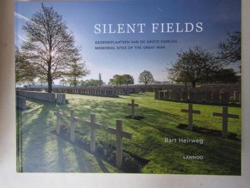 Subliem fotoboek „SILENT FIELDS” (14-18) Eng + Nl beschikbaar voor biedingen