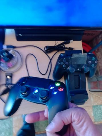 manette pour PS4 achetée le 05/05/25 beschikbaar voor biedingen