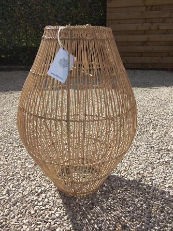 Rieten hanglamp  beschikbaar voor biedingen
