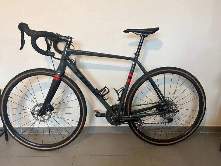 Trek Checkpoint ALR5 gravelbike + wahoo kickr snap, Vélos & Vélomoteurs, Vélos | Hommes | Vélos de sport & Vélo de randonnée, Utilisé