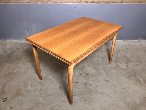 Mid century tafel bureau verlengbaar vintage Lubke?, Huis en Inrichting, Tafels | Eettafels, Gebruikt, Rechthoekig, Overige houtsoorten