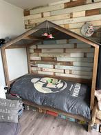 Kinderbed met dak in nieuwstaat 200x90, Ophalen, Zo goed als nieuw, Matras