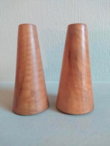 Retro peper- en zoutvaatje  beschikbaar voor biedingen