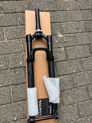 Rock Shox Sid SL Ultimate Raceday beschikbaar voor biedingen