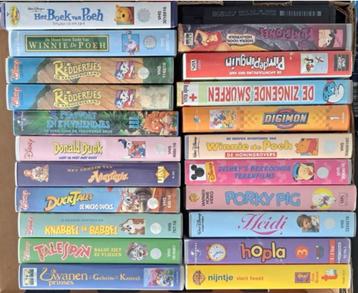 VHS Lot allerlei 5 (zie foto's voor titels) beschikbaar voor biedingen
